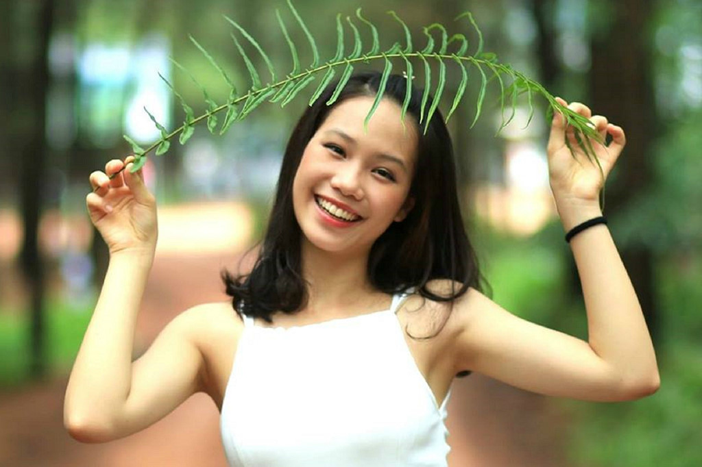 Nhan sắc đời thường của tân hoa khôi ĐH Ngoại thương 2017